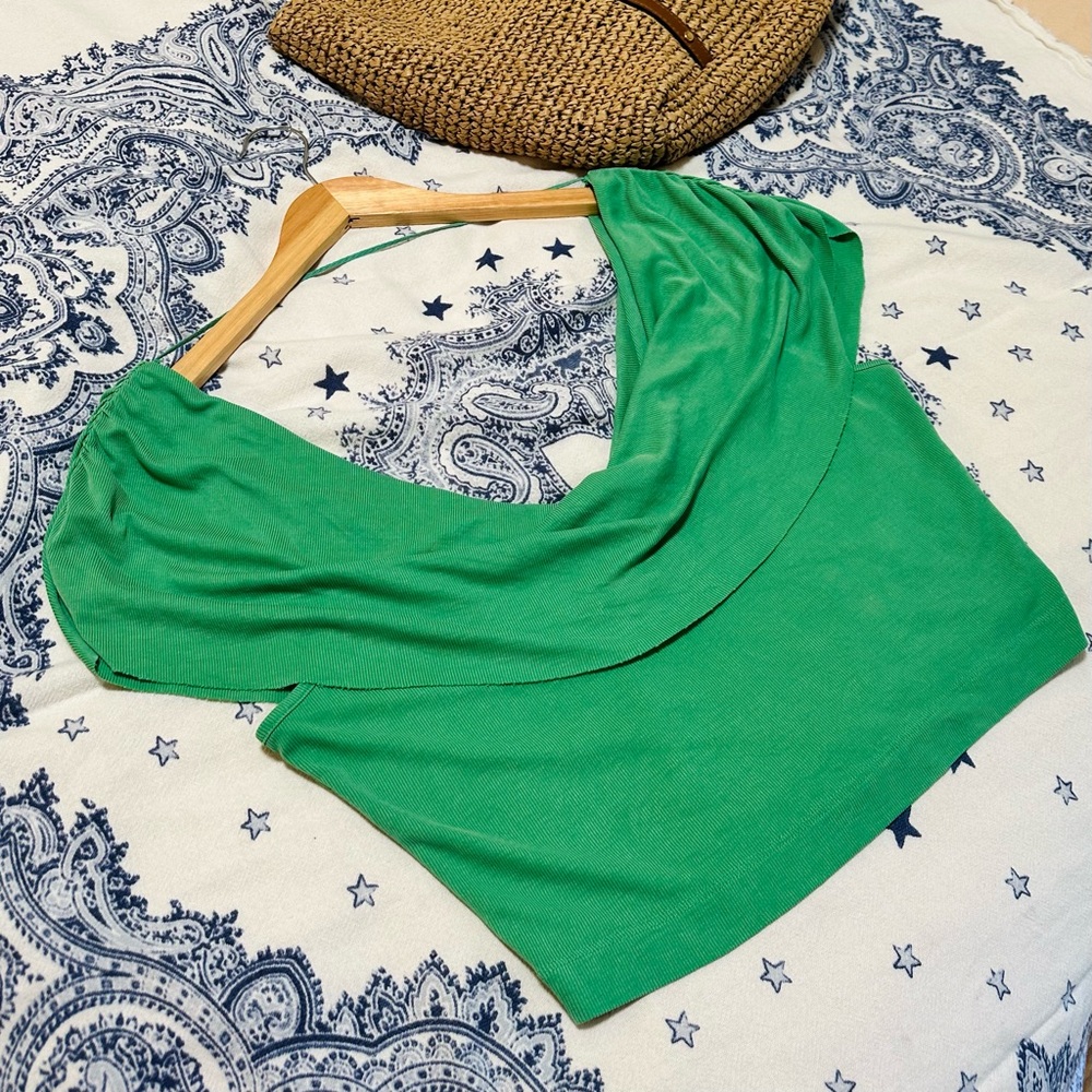 Vintage UO Kelly Green Summer Crop Top M